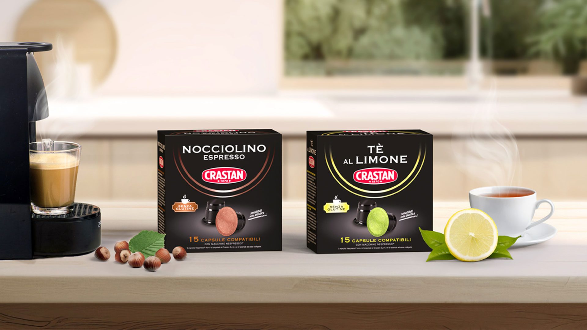Nuovi gusti Crastan in capsule compatibili Nespresso®: Nocciolino e Tè al Limone, per una pausa buona, veloce e naturalmente gustosa.